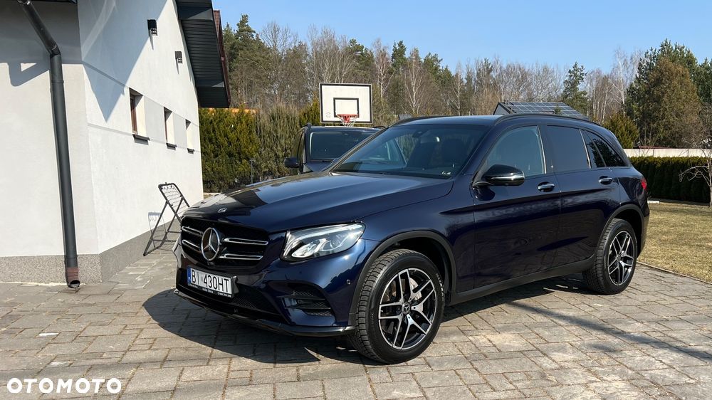 Mercedes-Benz GLC - 21