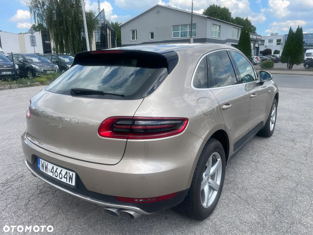 Porsche Macan - 4