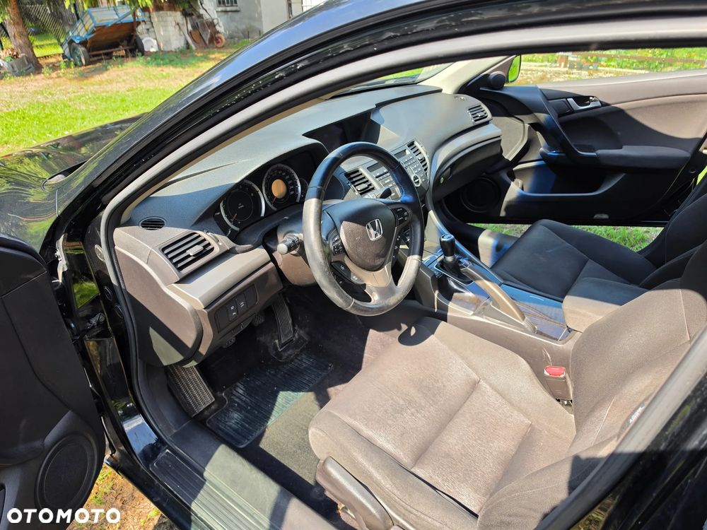 Honda Accord 2.0 Executive Nav - 13