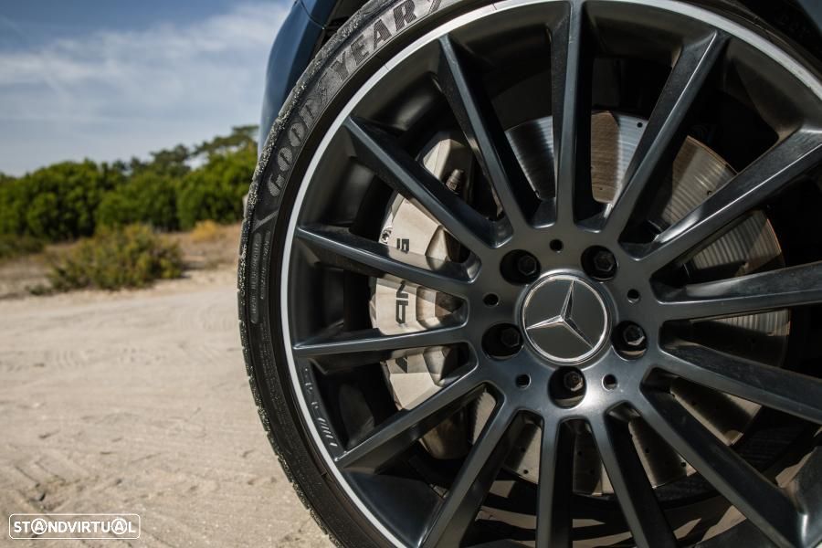 Mercedes-Benz CLA 35 AMG - 13