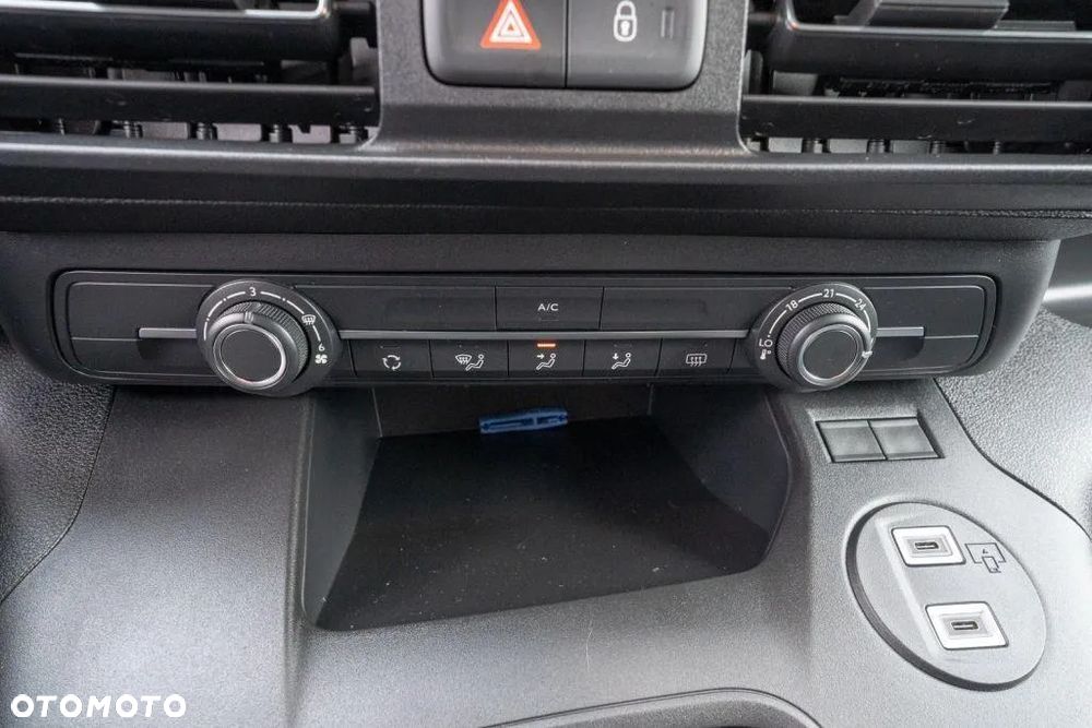 Opel Combo Van  L2 102KM - 21