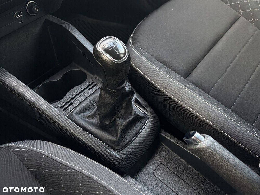 Skoda Fabia 1.0 TSI Ambition - 11