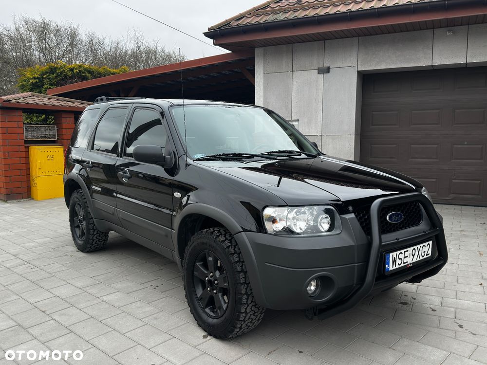 Ford Maverick Standard - 1