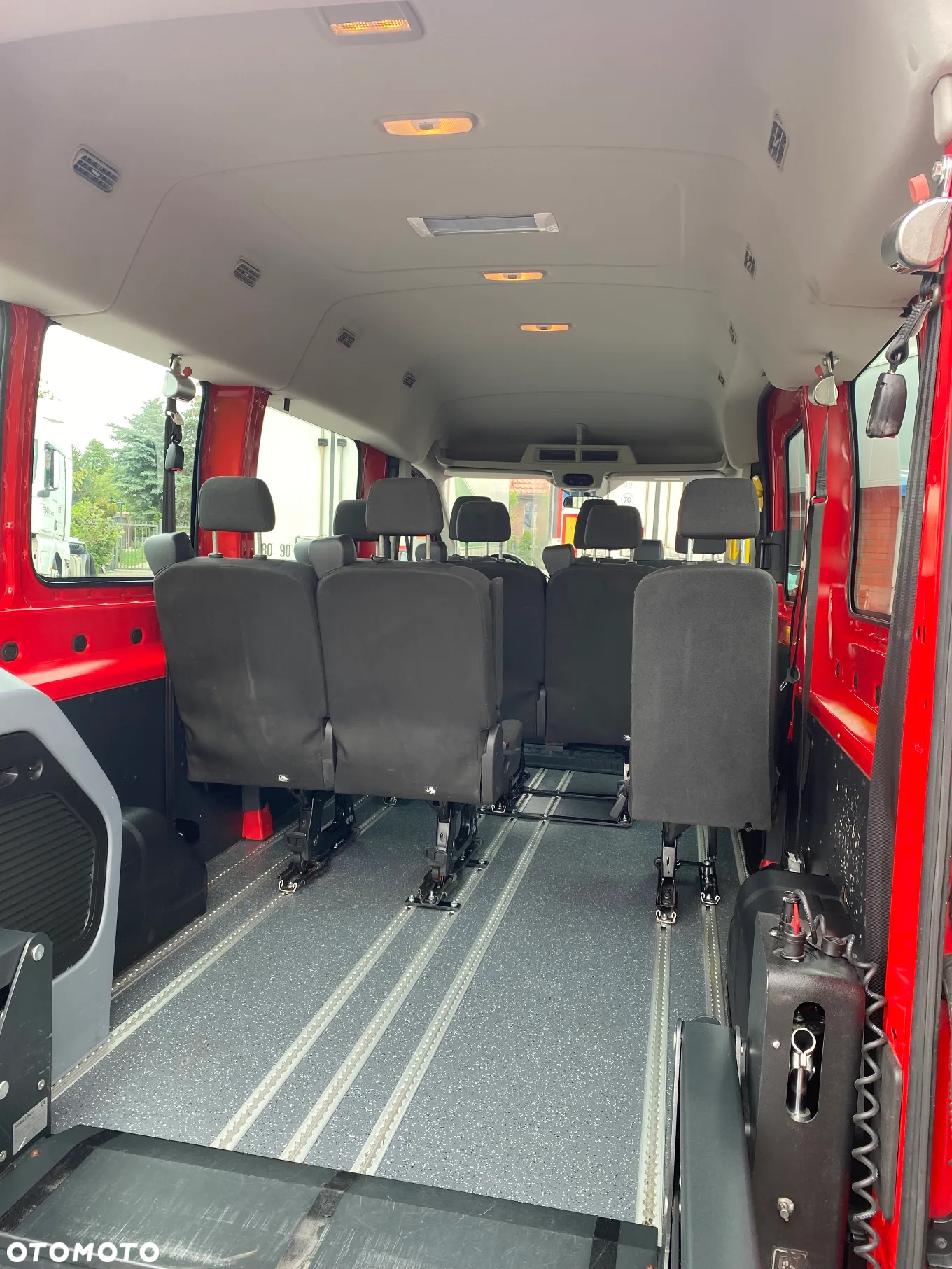 Ford Transit - 17