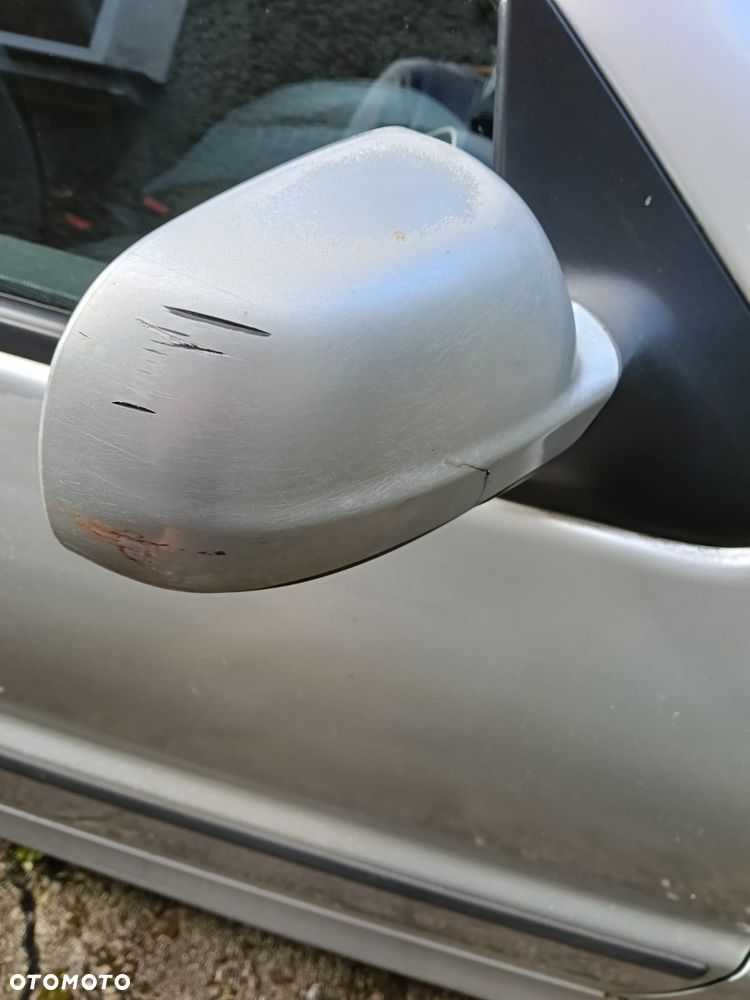 Volkswagen Polo 60 - 13