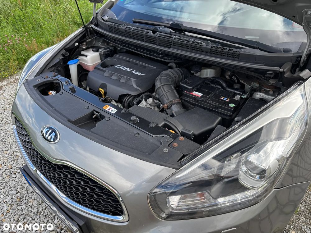 Kia Carens 1.7 CRDi Spirit - 34