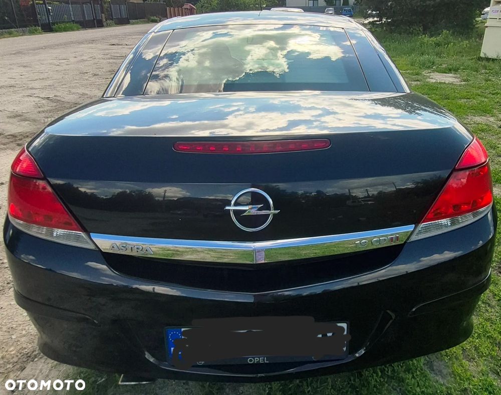 Opel Astra 1.9 CDTI Cosmo - 3