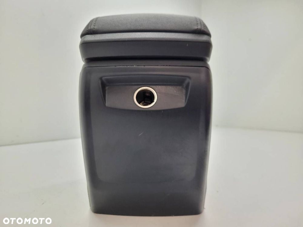 TUNEL ŚRODKOWY PODŁOKIETNIK VOLVO V50 545 30755349  ORYGINAŁ EUROPA 8687407 - 5