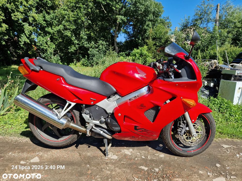 Honda VFR - 7