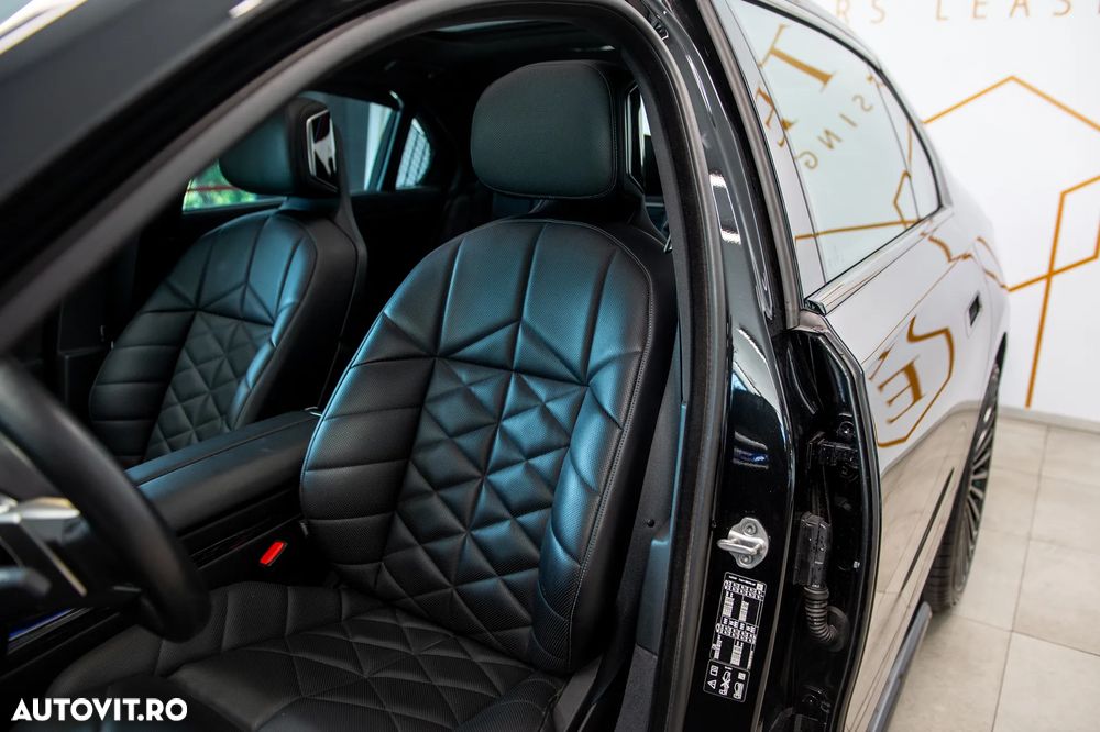 BMW Seria 7 740d xDrive MHEV - 14