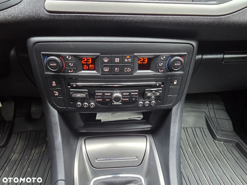 Citroën C5 2.0 HDi Exclusive - 25