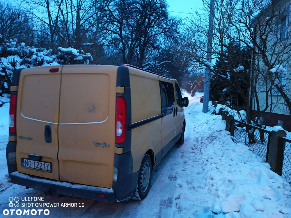 Renault Trafic - 22