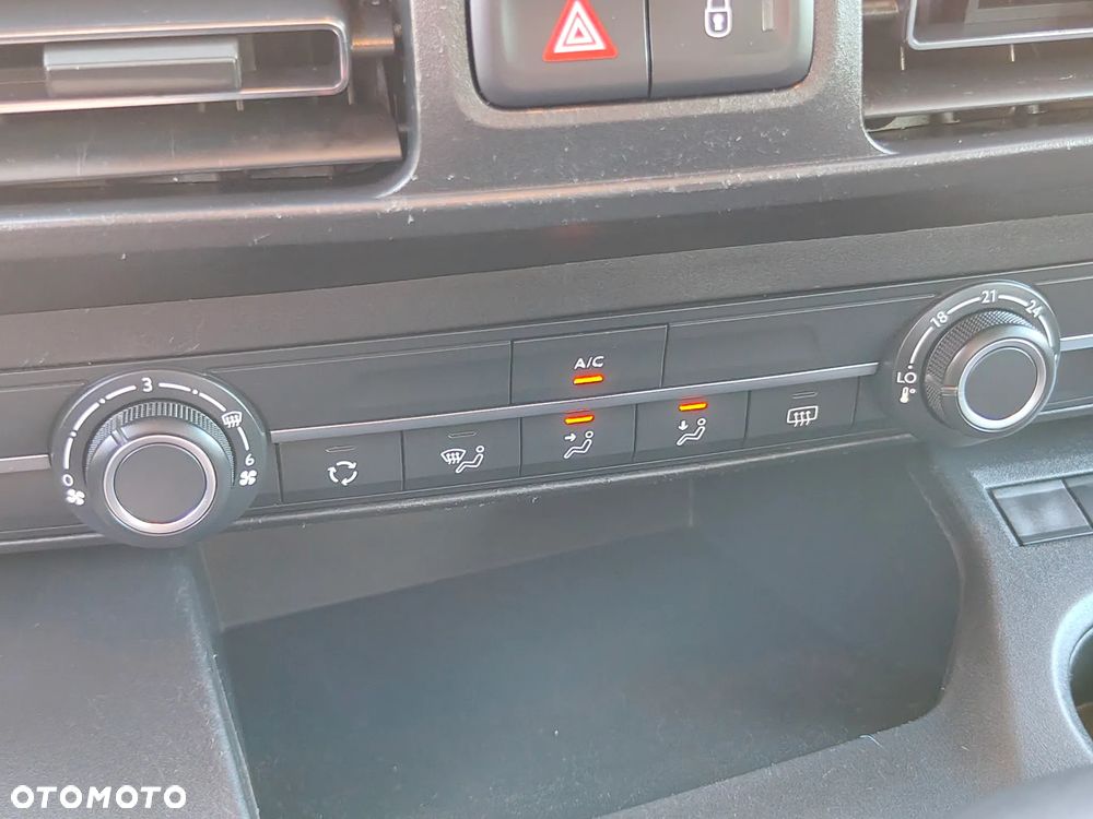 Opel Combo - 38