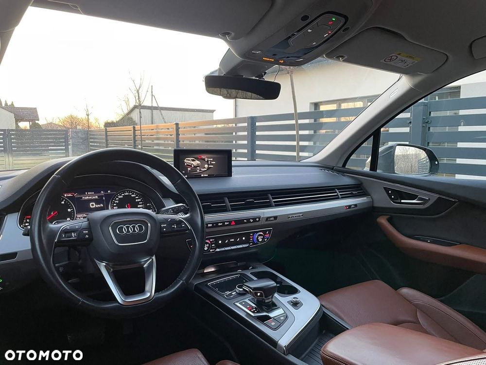 Audi Q7 - 9