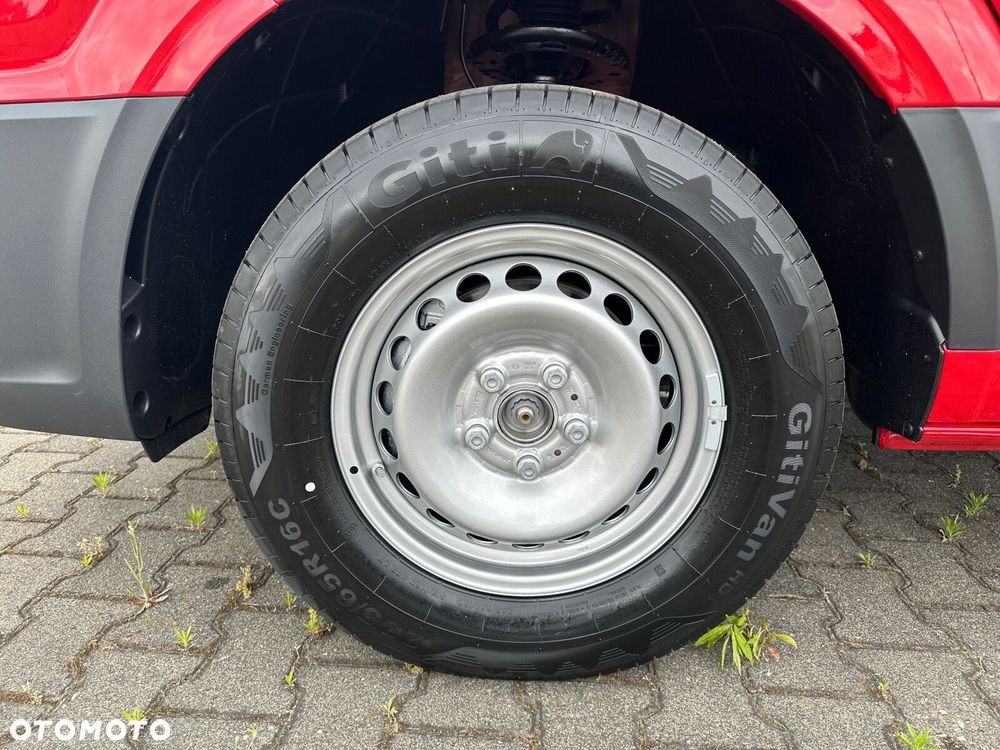 Volkswagen Crafter 35 2.0 TDI L3H3 3640 177 KM - 26