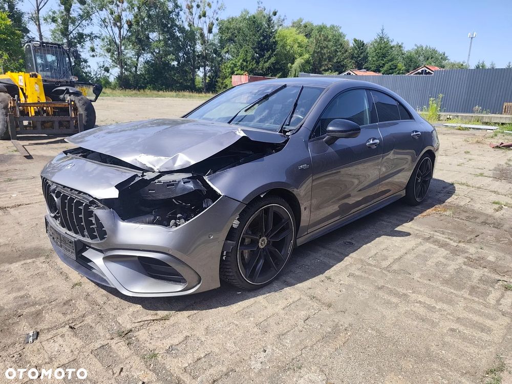 Mercedes-Benz CLA AMG 45 4Matic+ AMG Speedshift 8G-DCT - 3
