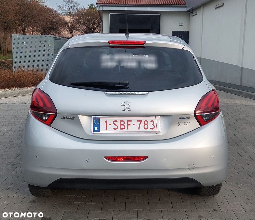 Peugeot 208 PureTech 82 Active - 11