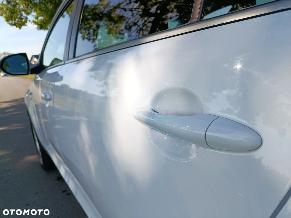 Kia Sportage 1.7 CRDI 2WD Spirit - 17