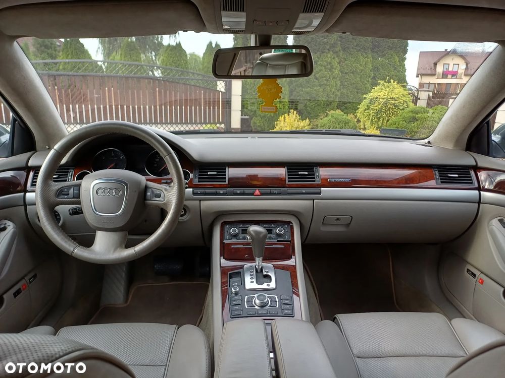 Audi A8 4.2 TDI Quattro - 8