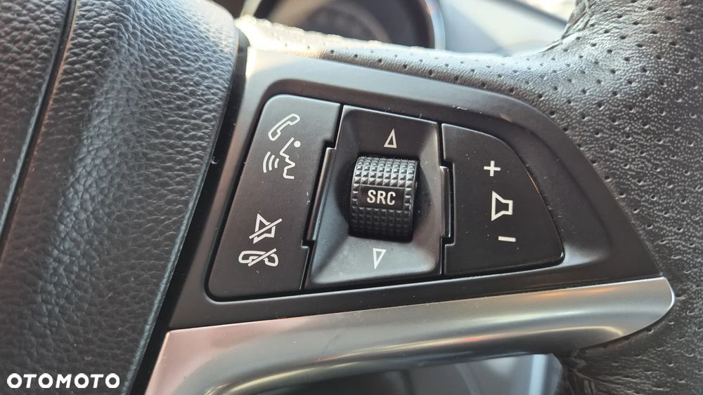 Opel Astra 1.4 T Enjoy - 12