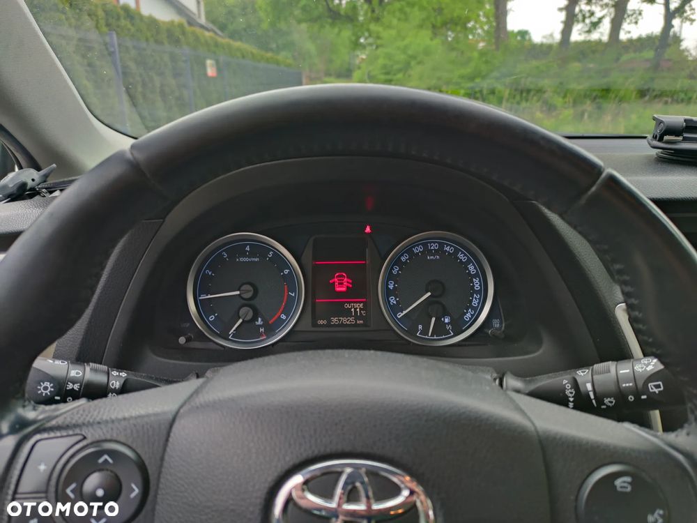 Toyota Auris - 10