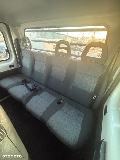 Peugeot Boxer 335 - 16