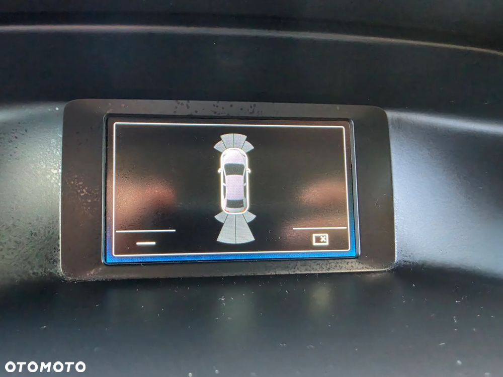 Ford Focus 1.6 SYNC Edition - 11