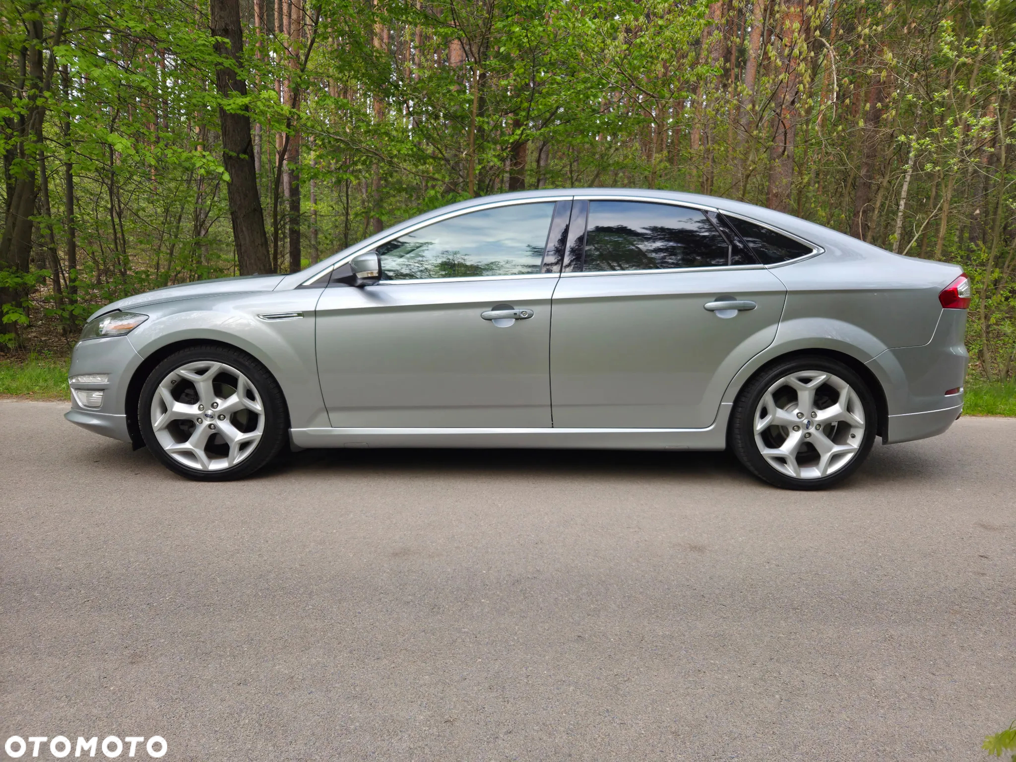 Ford Mondeo 2.0 TDCi Ghia - 10
