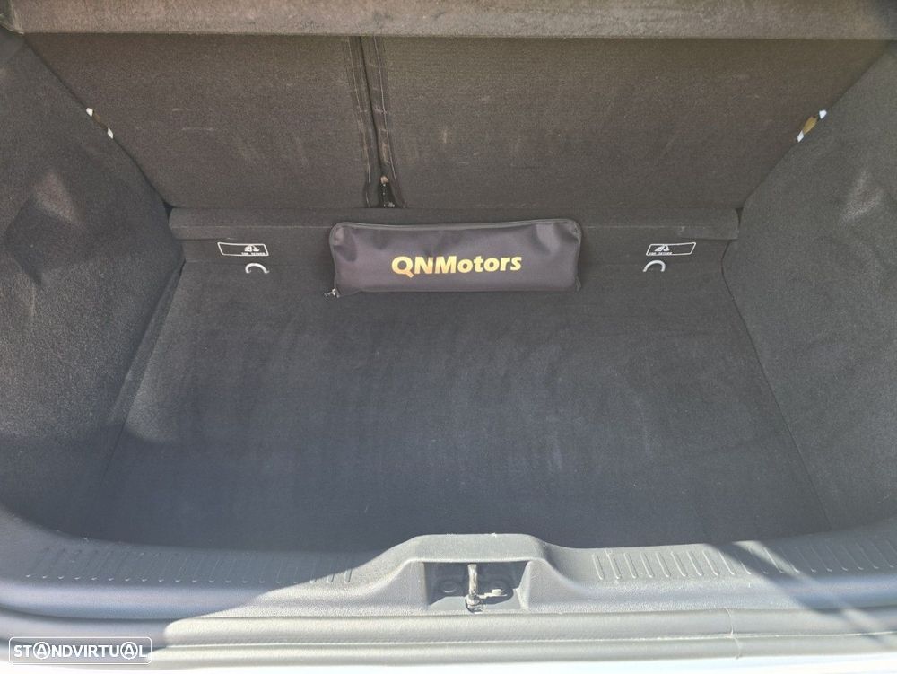 Renault Clio 1.5 dCi Zen — fotografia 12