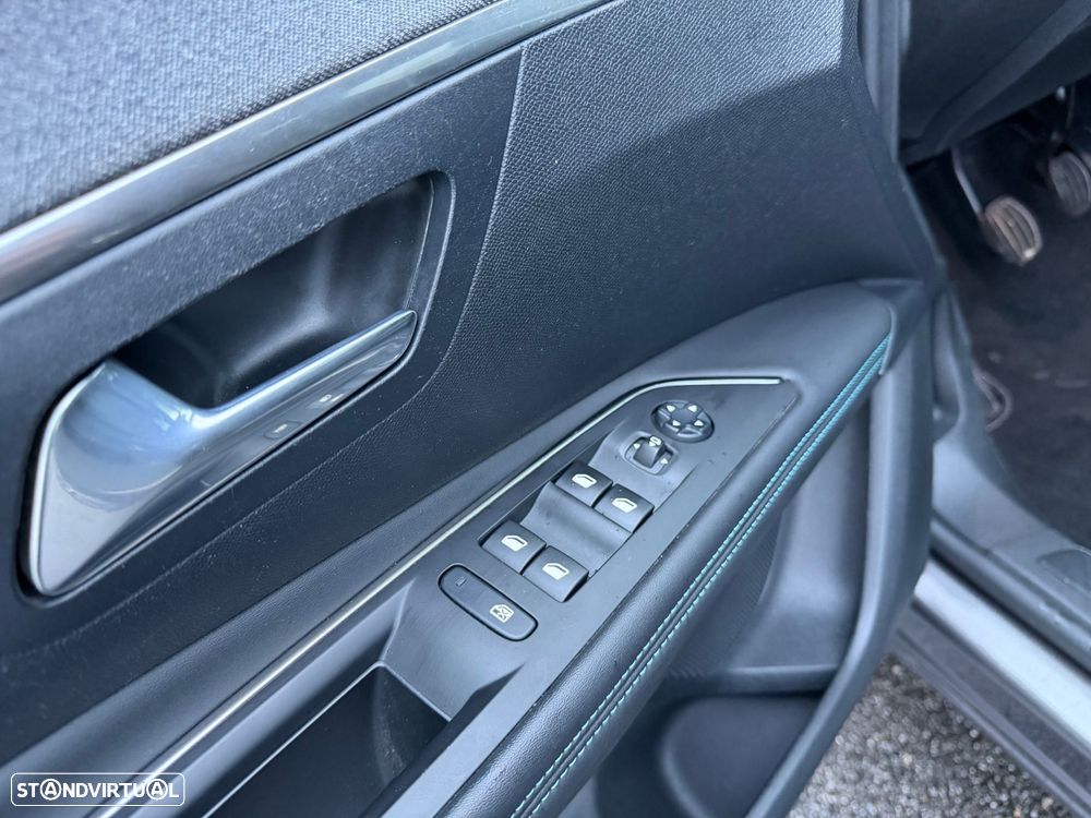 Peugeot 3008 1.5 BlueHDi Allure - 26