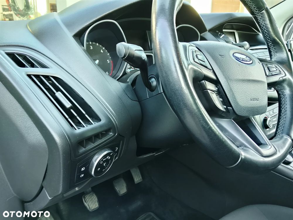 Ford Focus - 9