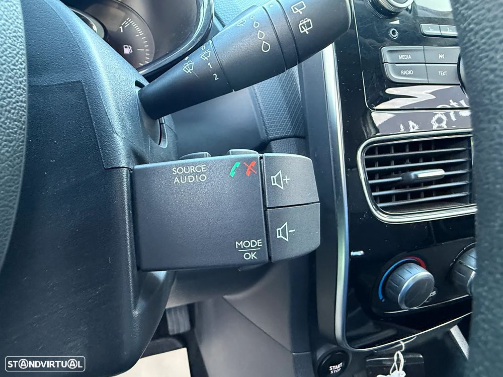 Renault Clio 1.5 dCi Confort - 26