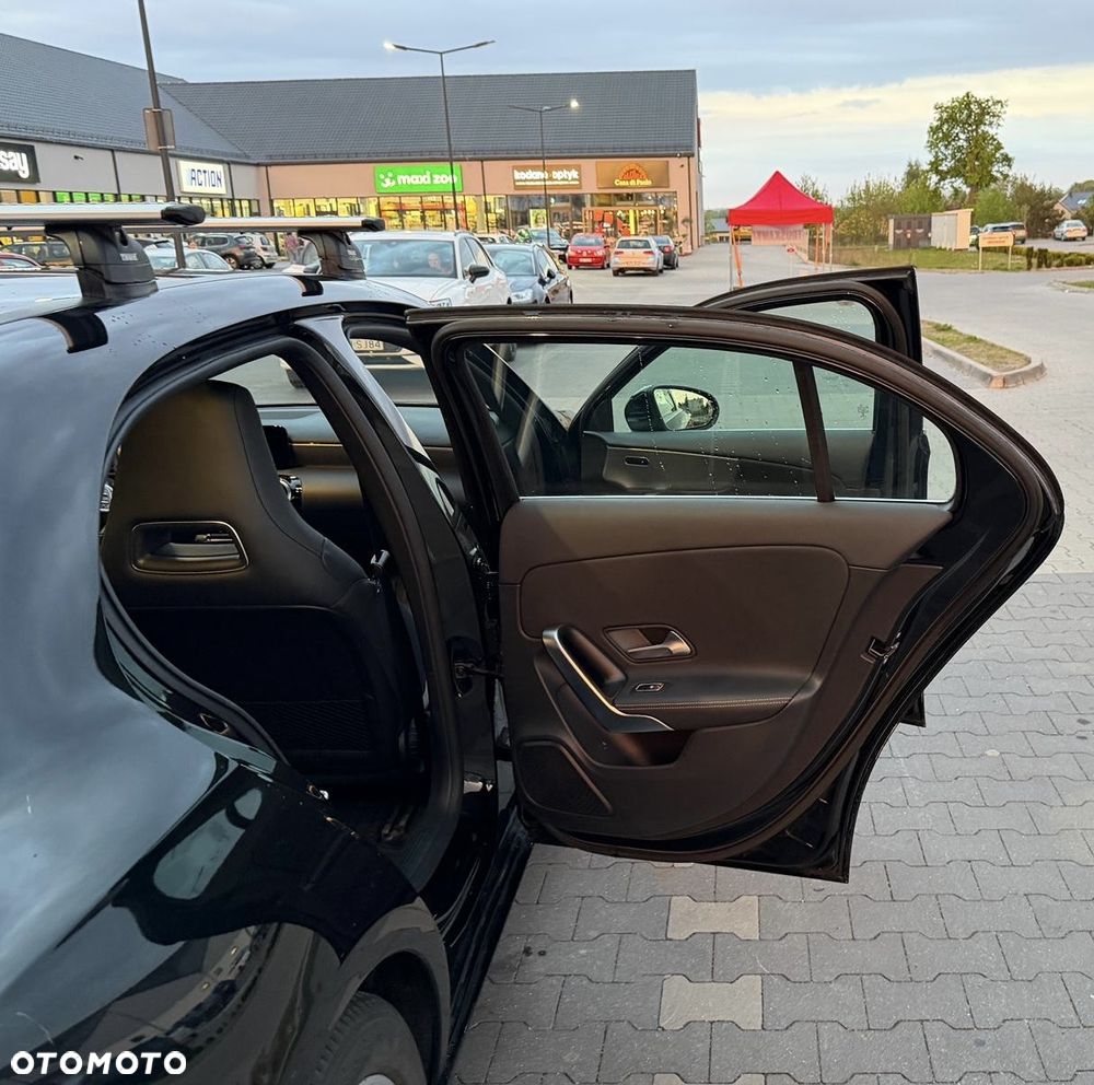 Mercedes-Benz Klasa A 250 Progressive 7G-DCT - 35