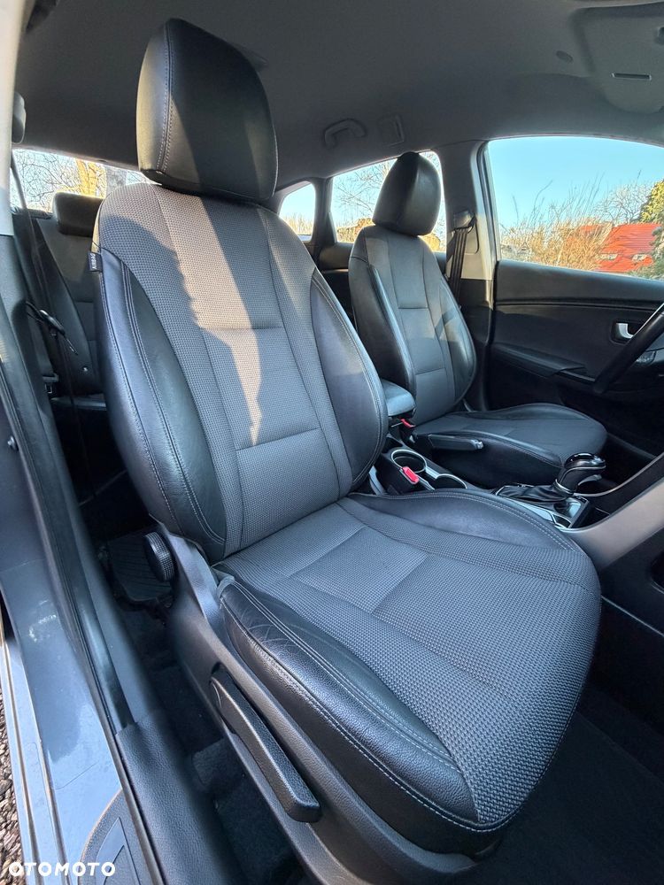 Hyundai i30 1.6 CRDI DCT Premium - 30