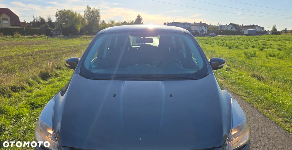 Ford Kuga 2.0 TDCi 4x4 Titanium - 34