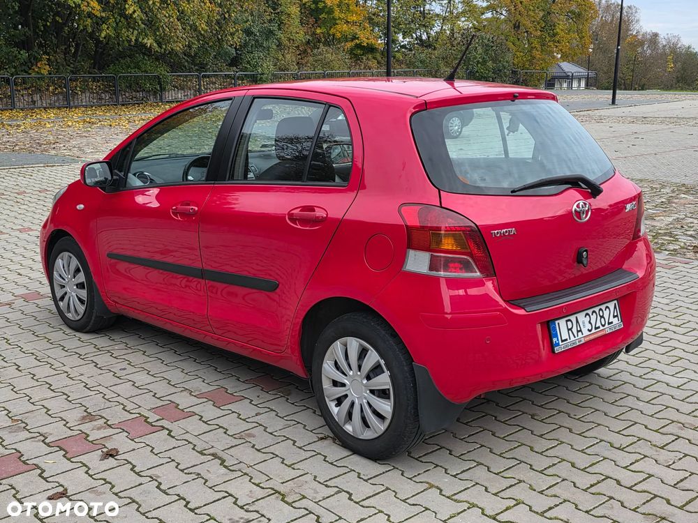Toyota Yaris - 5