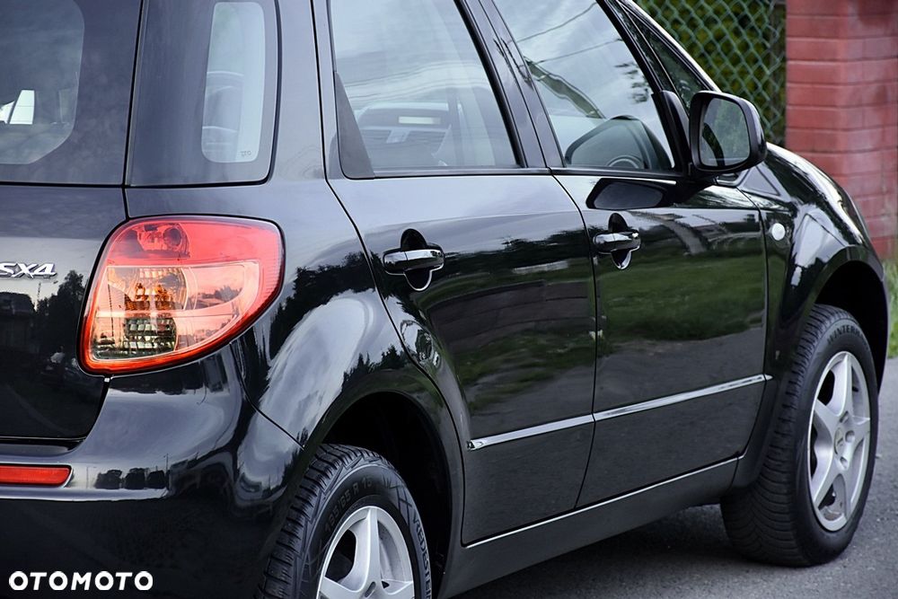 Suzuki SX4 1.6 VVT 4x2 Comfort - 11
