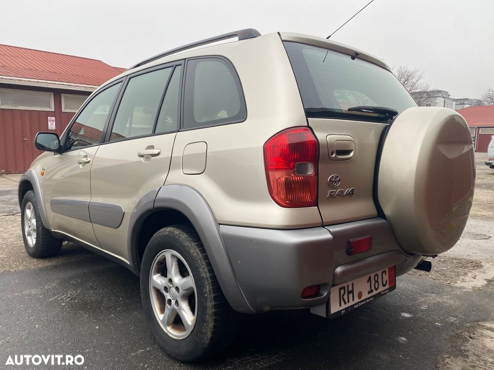 Toyota RAV4 D-4D 4x4 Executive - 6