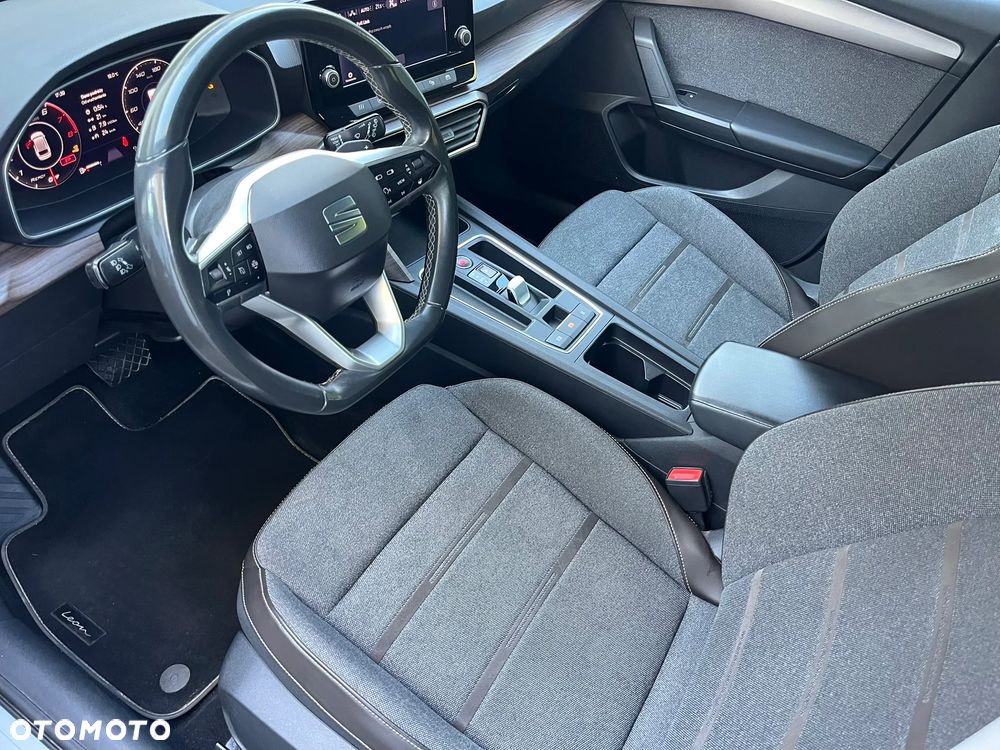 Seat Leon 1.5 eTSI Xcellence DSG - 12