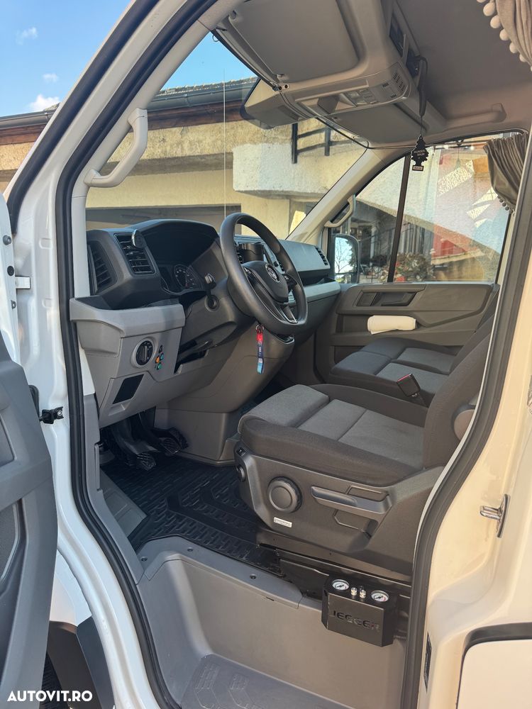 Volkswagen Crafter - 12