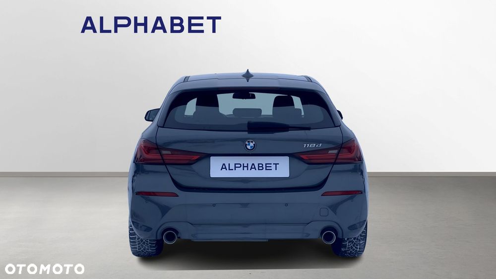 BMW Seria 1 118d - 4