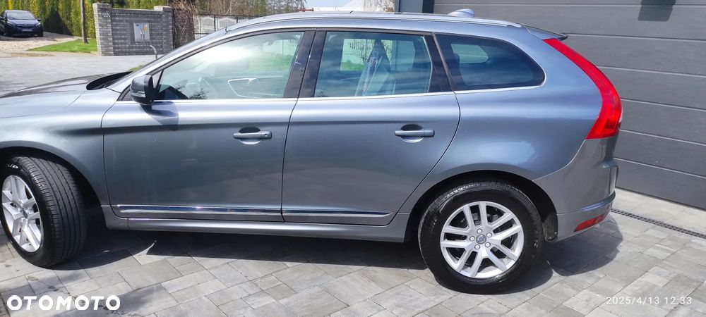 Volvo XC 60 - 8