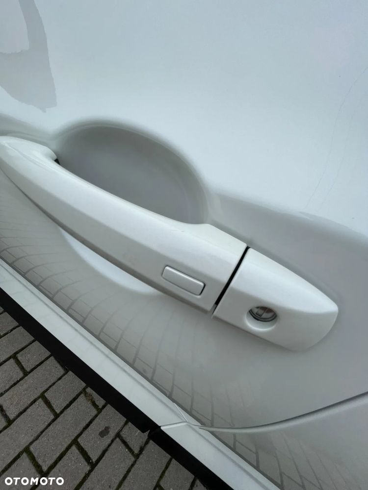 Nissan Juke 1.6 4AMT N-Design - 30