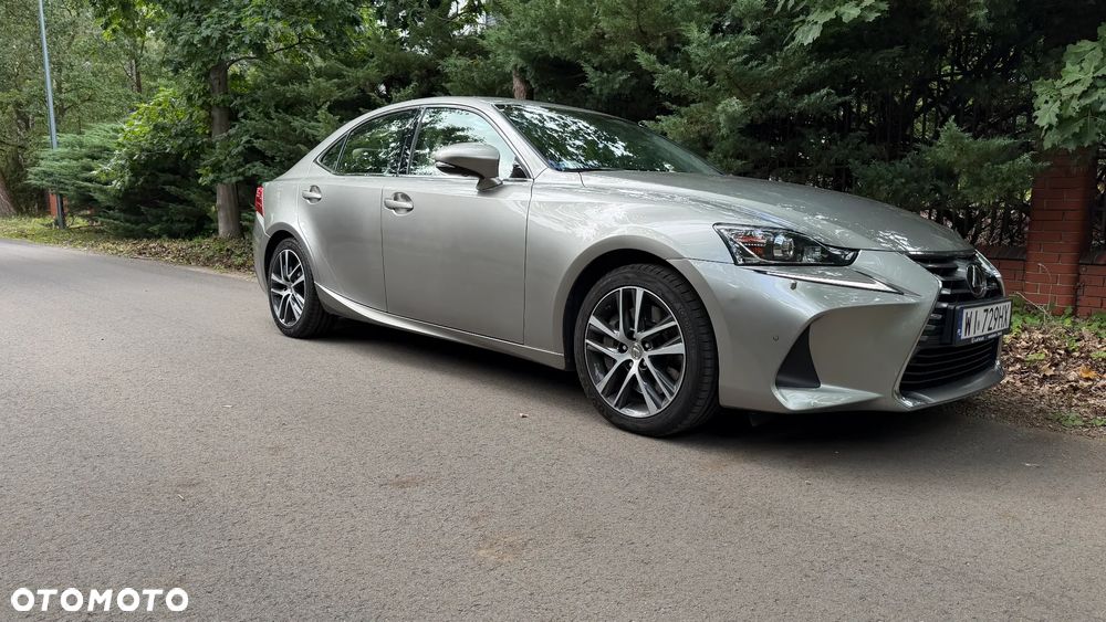Lexus IS 200t Comfort - 10