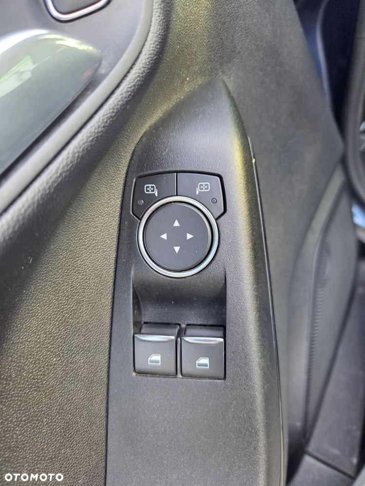 Ford Fiesta 1.1 SYNC Edition - 14