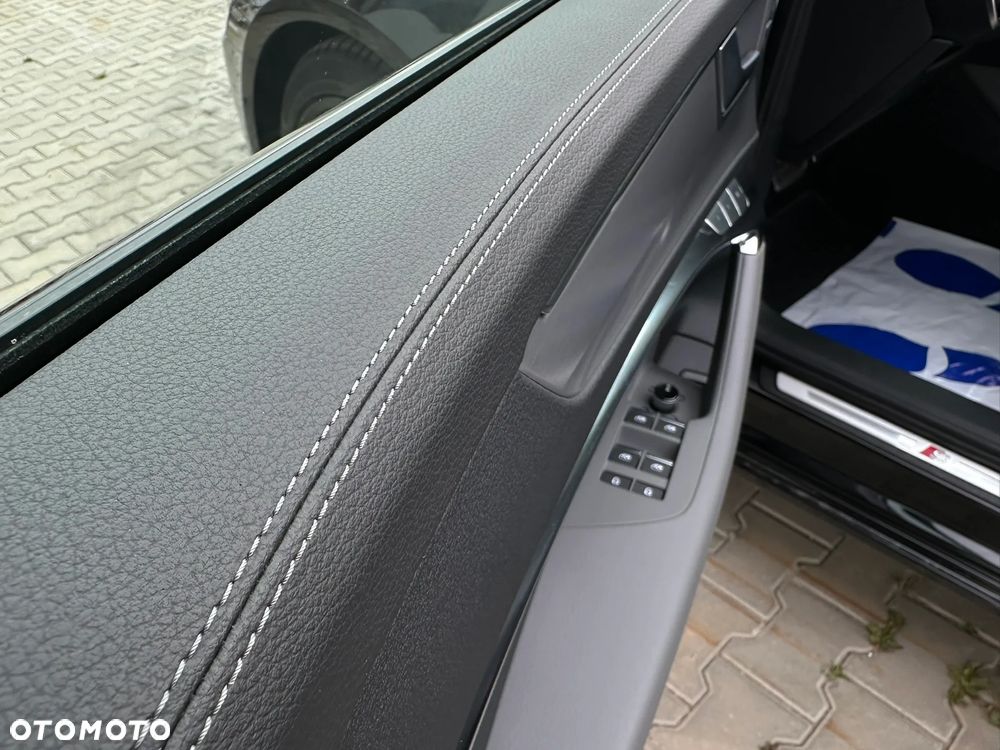 Audi A6 - 24