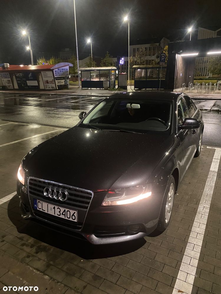 Audi A4 Limousine - 35