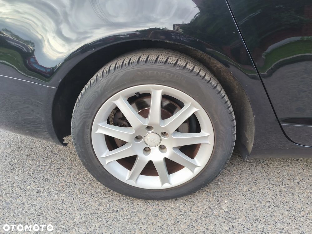 Audi A6 Avant 2.4 multitronic - 28