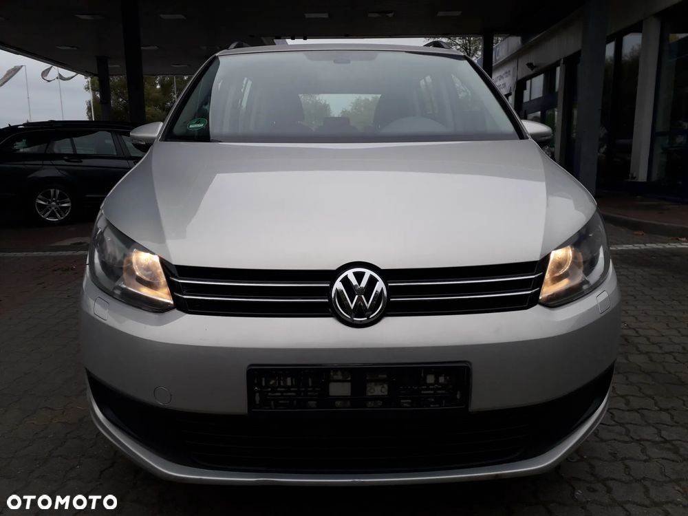 Volkswagen Touran - 20