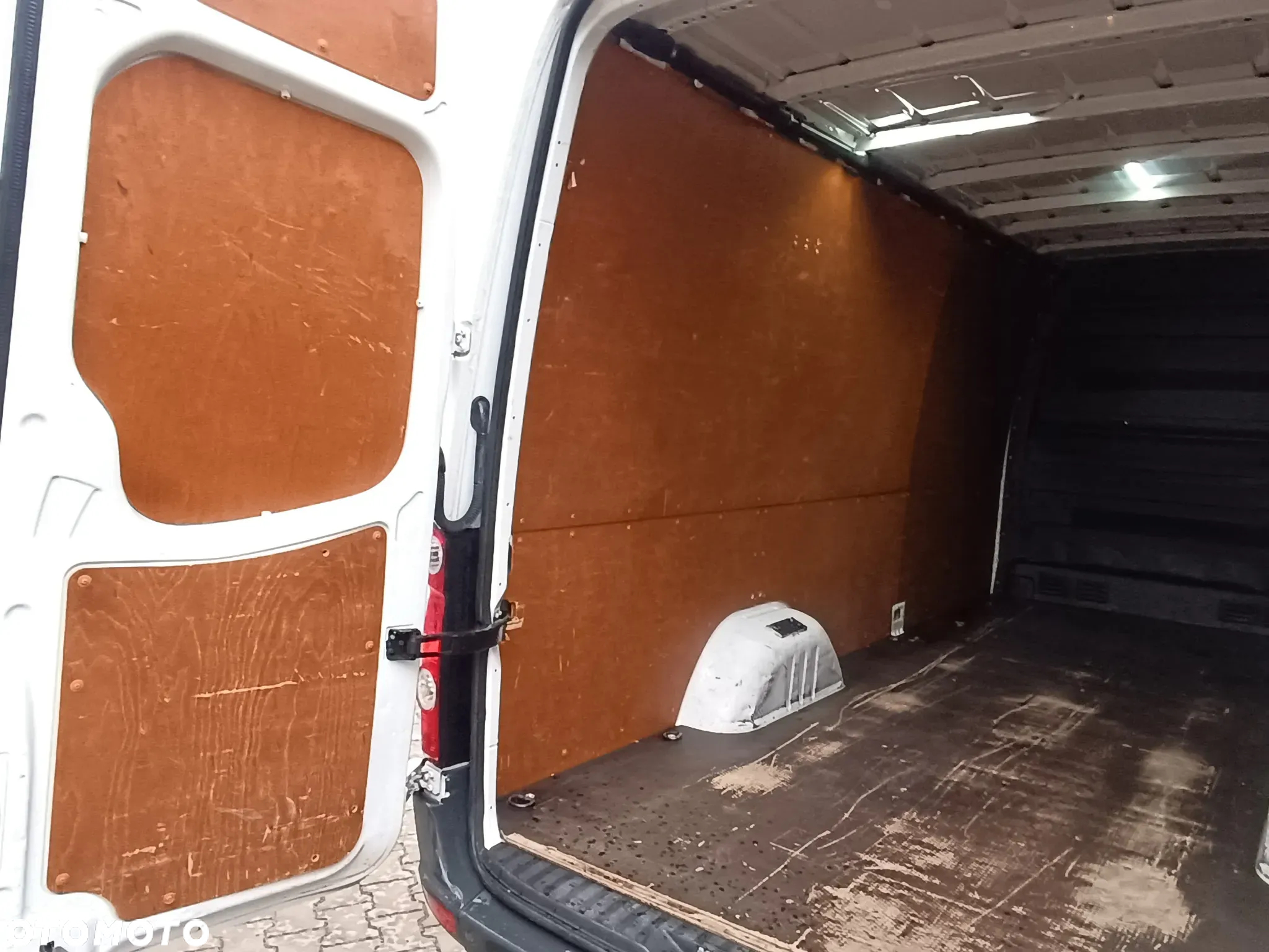 Volkswagen Crafter, L4H2, 2.0 136km - 14
